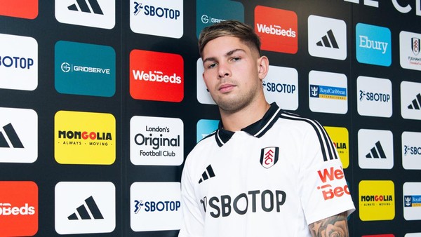 Tinggalkan Arsenal, Emile Smith Rowe Resmi Gabung Fulham